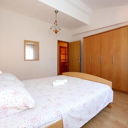 Apartmani Jagoda 比比涅 外观 照片