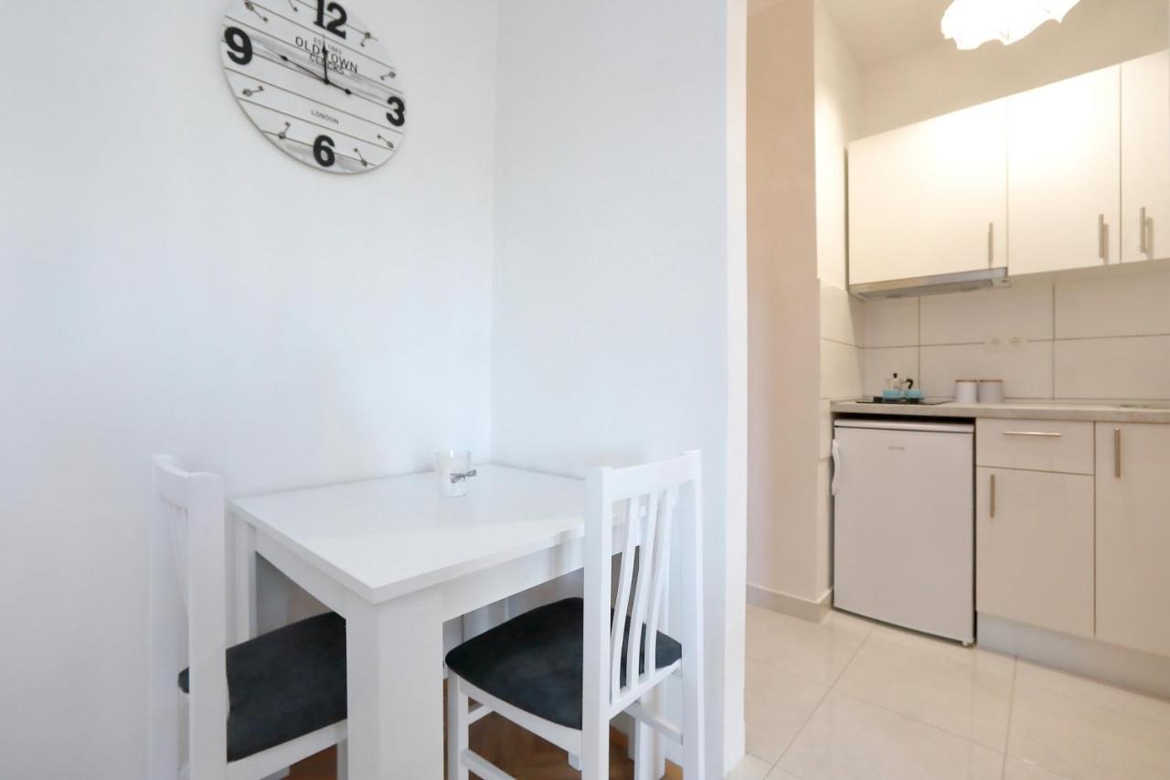 Apartmani Jagoda 比比涅 外观 照片