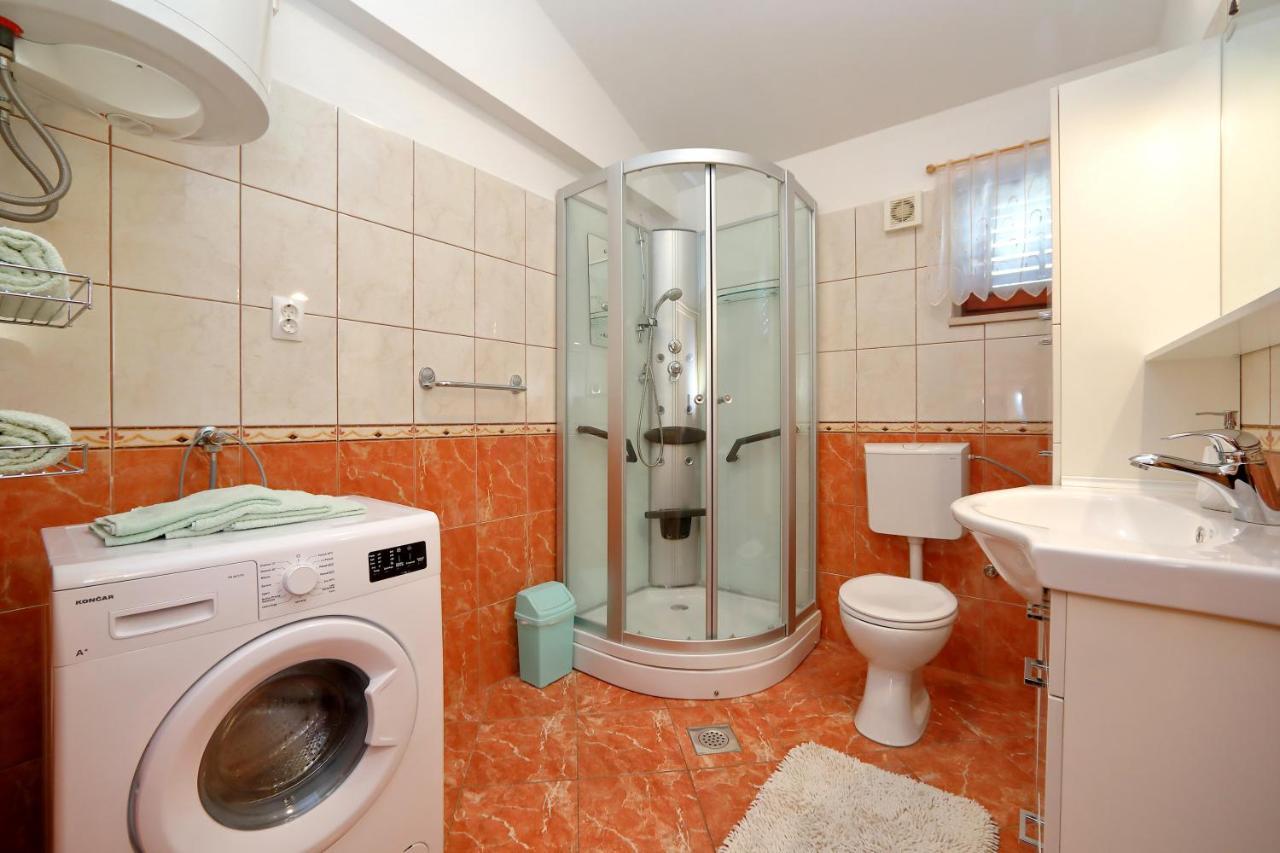 Apartmani Jagoda 比比涅 外观 照片