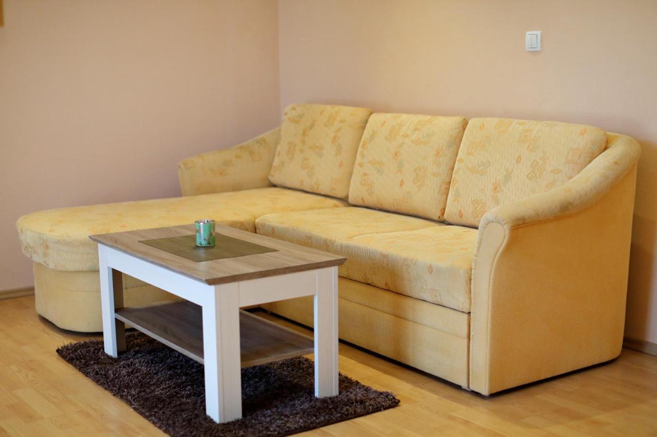 Apartmani Jagoda 比比涅 外观 照片