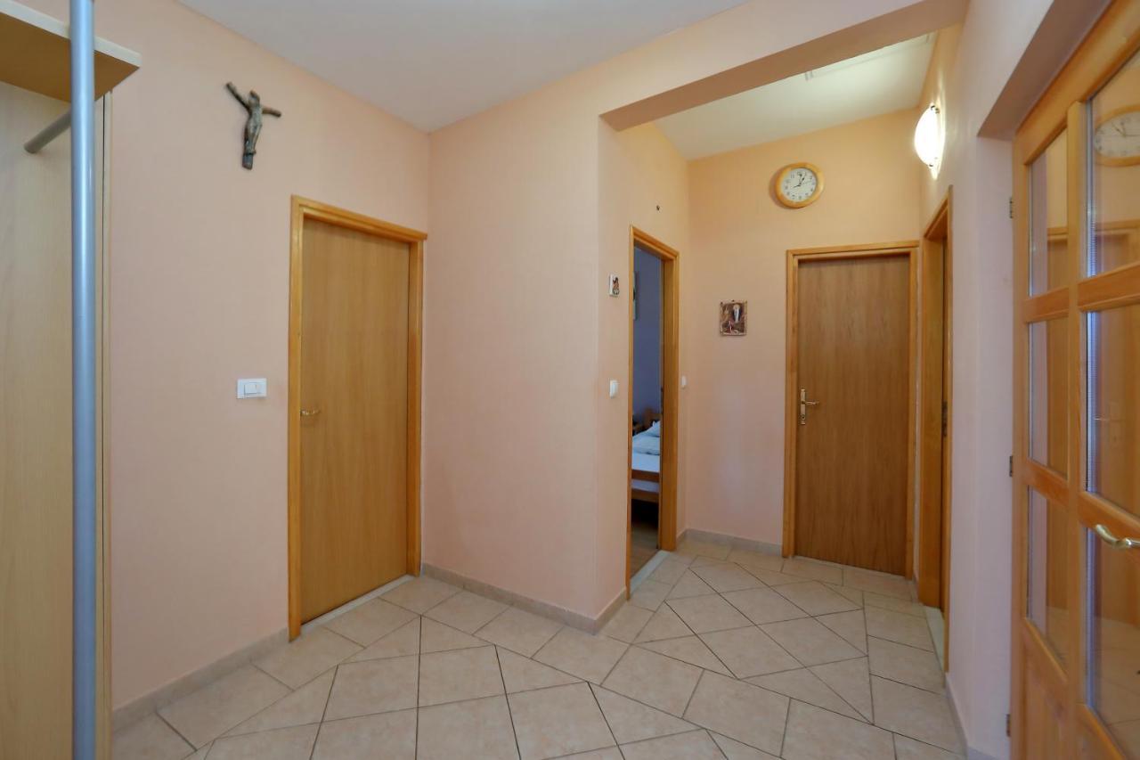 Apartmani Jagoda 比比涅 外观 照片